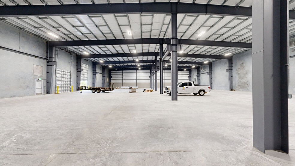 3703 Cedar Blvd, Baytown, TX for lease - Matterport 3D Scan - Image 3 of 31