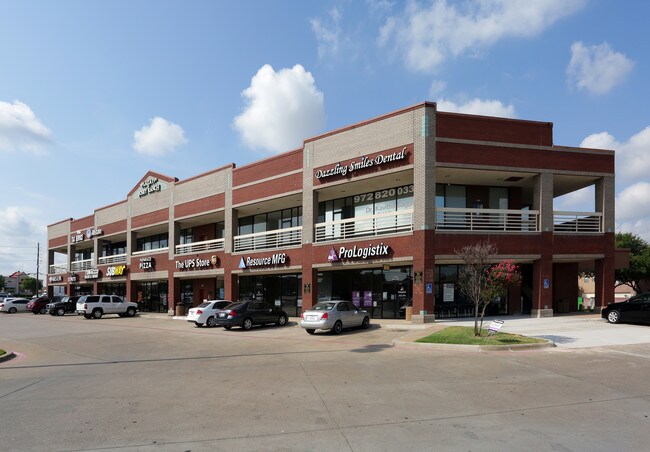 Plus de détails pour 2145 N Josey Ln, Carrollton, TX - Commerce de détail à louer