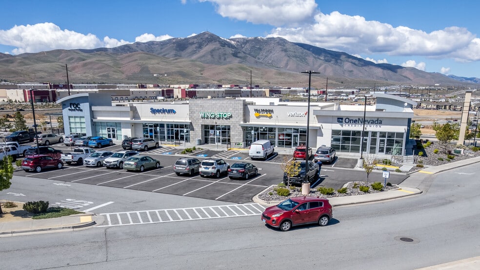 200 Vista Knoll Pky, Reno, NV for lease - Building Photo - Image 2 of 8