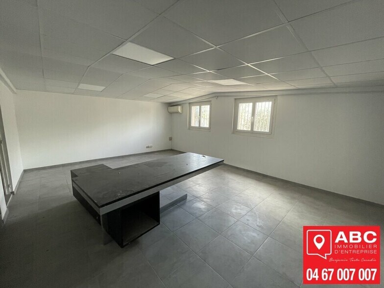 Industrial in Saint-Jean-de-Védas for lease - Interior Photo - Image 2 of 5