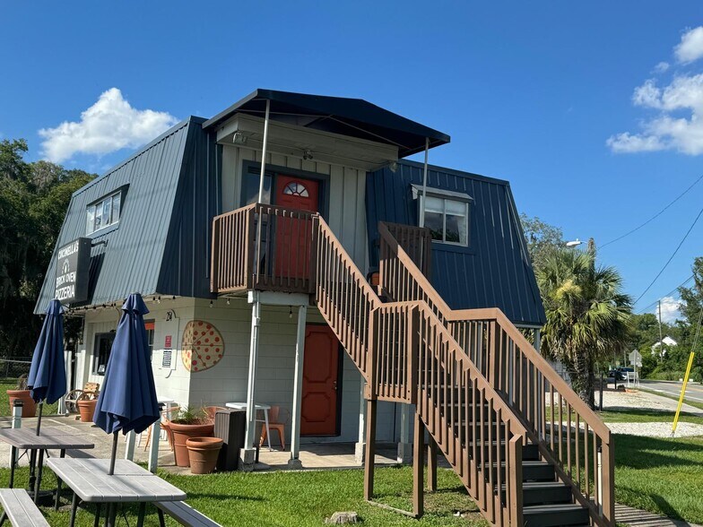 254 N Division St, Oviedo, FL à vendre - Photo du bâtiment - Image 2 de 16