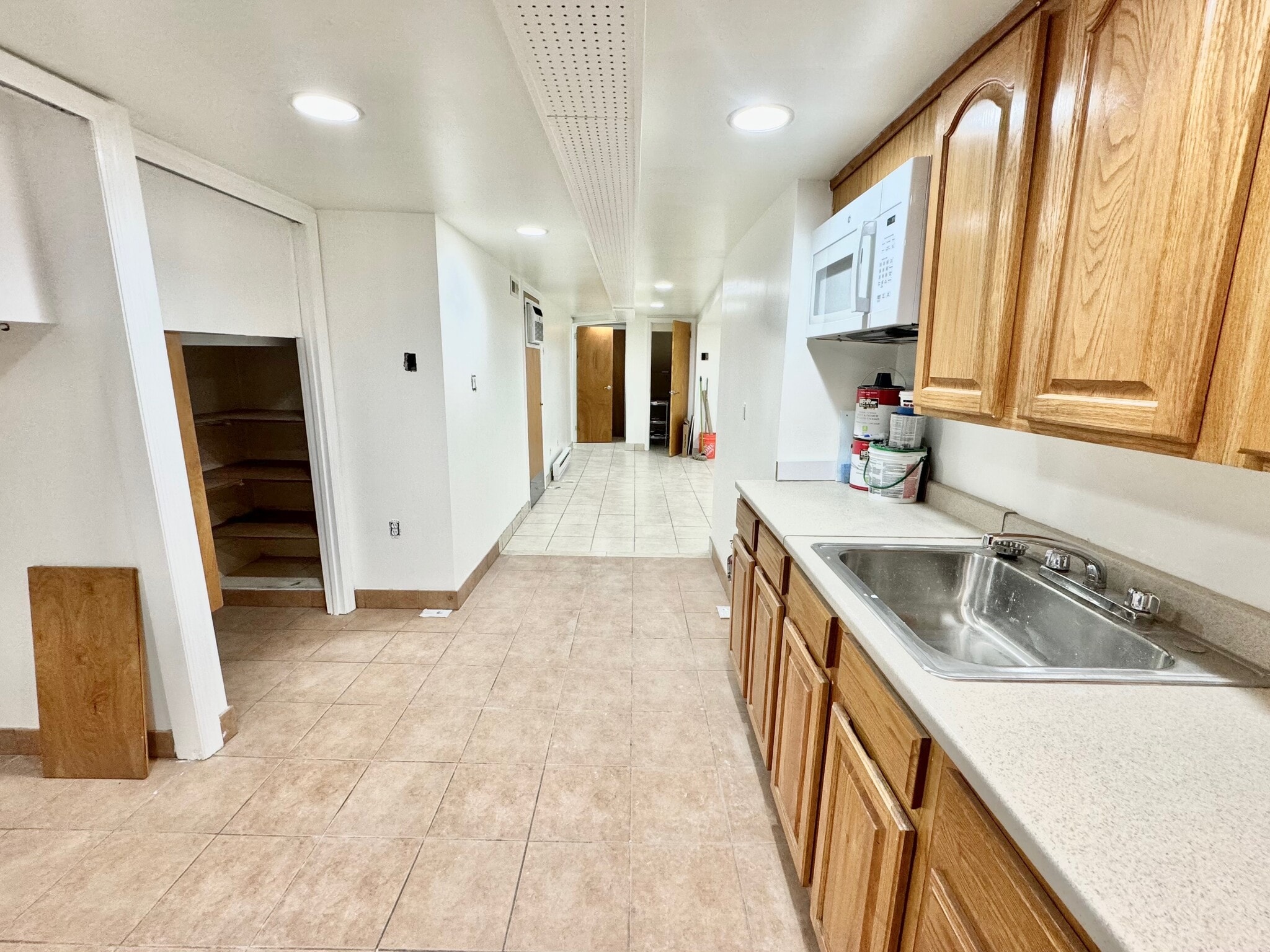 4605 30th Ave, Astoria, NY for lease Primary Photo- Image 1 of 27