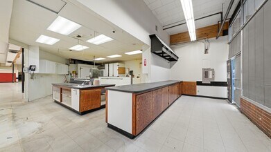 905 S 2nd Ave, Walla Walla, WA à vendre Photo intérieure- Image 2 de 8