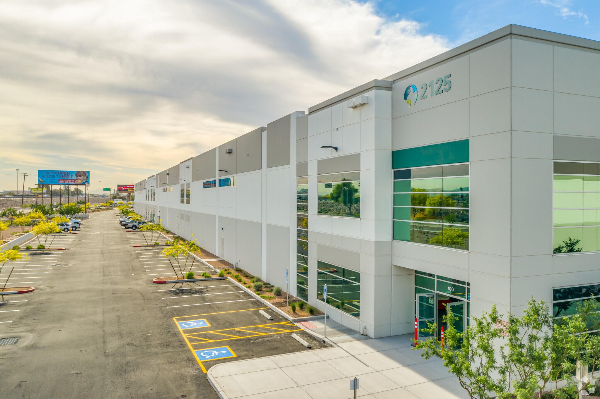 2125 S 7th St, Phoenix, AZ for lease Building Photo- Image 1 of 8