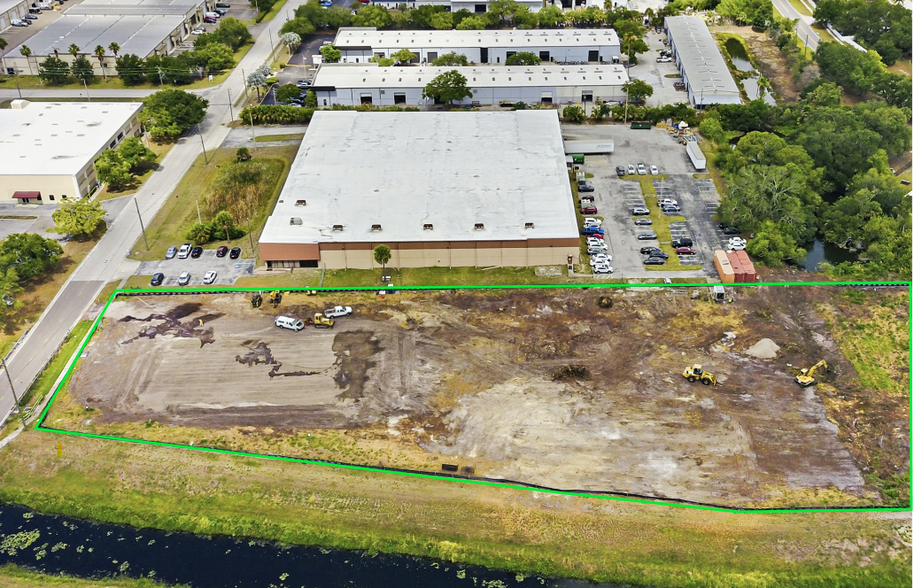 7125 114th Ave, Largo, FL for lease - Construction Photo - Image 1 of 11