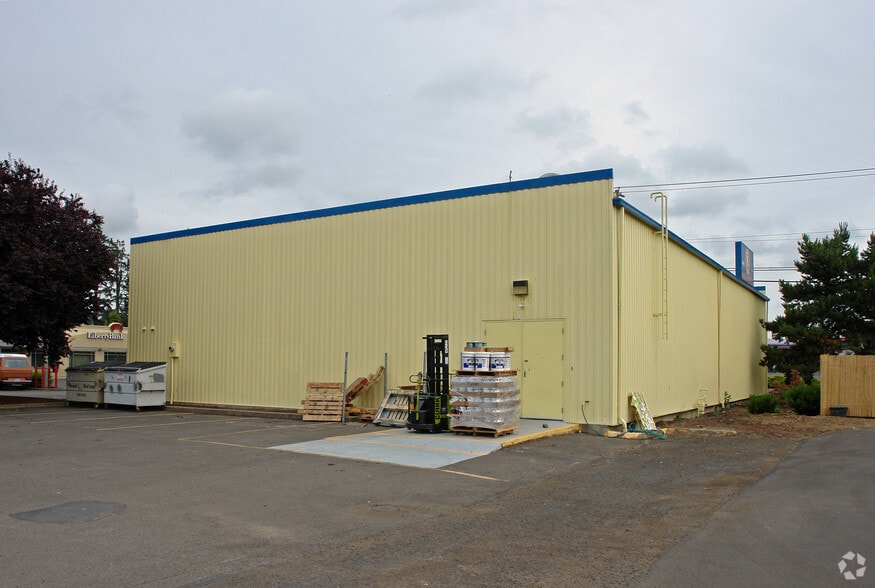 3520 W 11th Ave, Eugene, OR for lease - Building Photo - Image 3 of 4