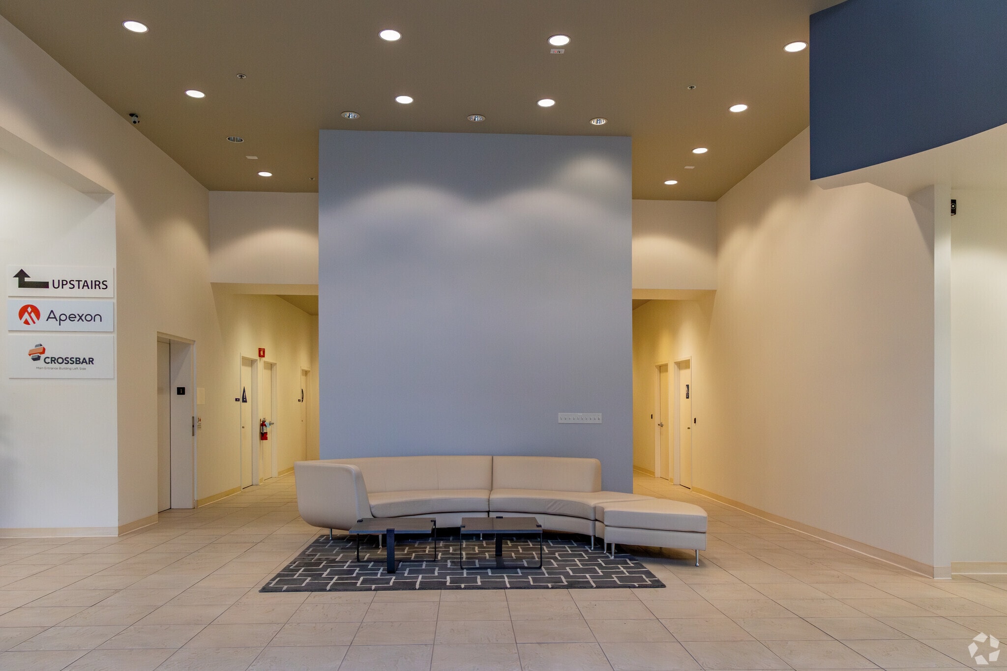 3200 Patrick Henry Dr, Santa Clara, CA à louer Photo intérieure- Image 1 de 6