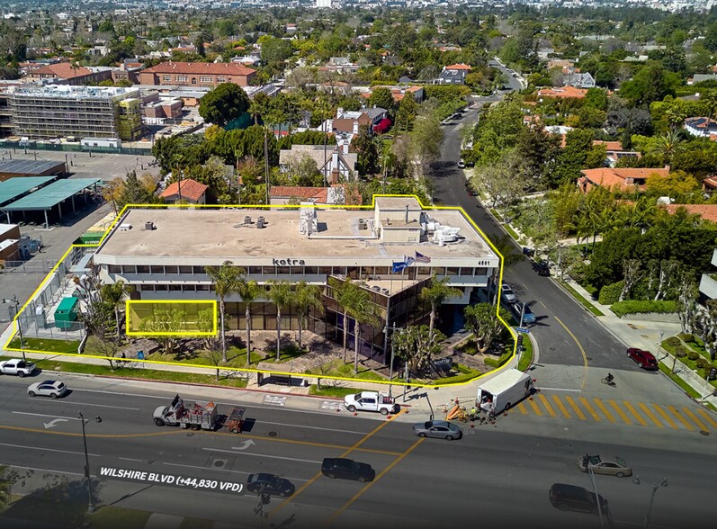 4801 Wilshire Blvd, Los Angeles, CA à louer - Photo du bâtiment - Image 1 de 11