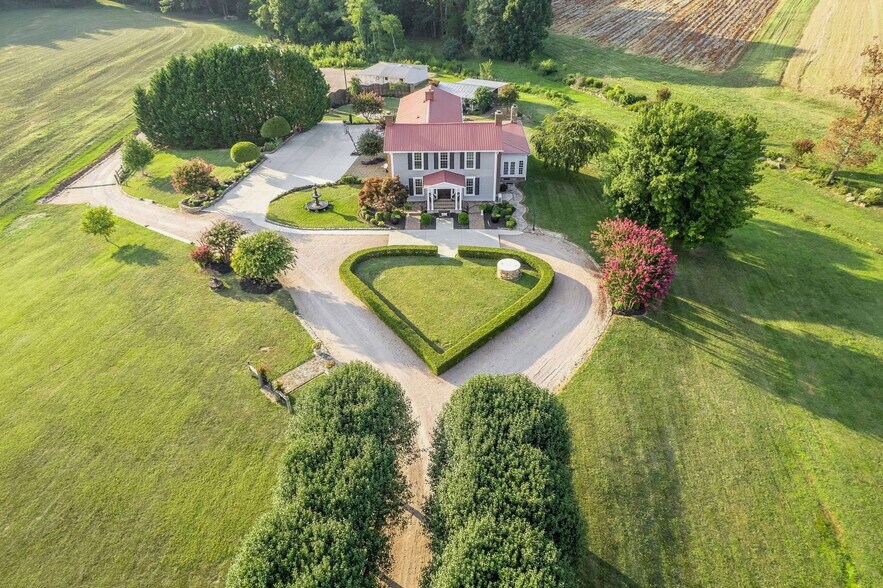 4530 Patterson Rd, China Grove, NC à vendre - Photo du bâtiment - Image 2 de 44