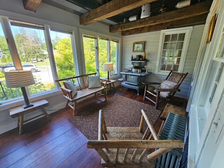 38 Bellvale Lakes Rd, Warwick, NY à vendre - Photo du bâtiment - Image 3 de 24