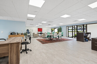 1665 W Shaw Ave, Fresno, CA for lease Interior Photo- Image 2 of 4