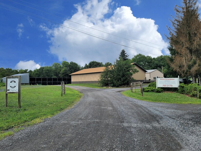 1191 Flegal Rd, Clearfield, PA à vendre - Photo du bâtiment - Image 2 de 27
