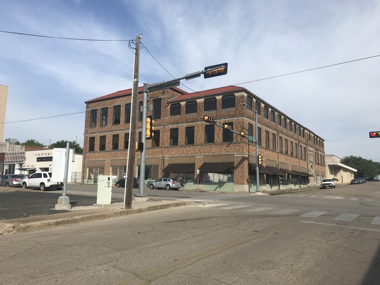 701 Washington Ave, Waco, TX for sale - Building Photo - Image 1 of 1