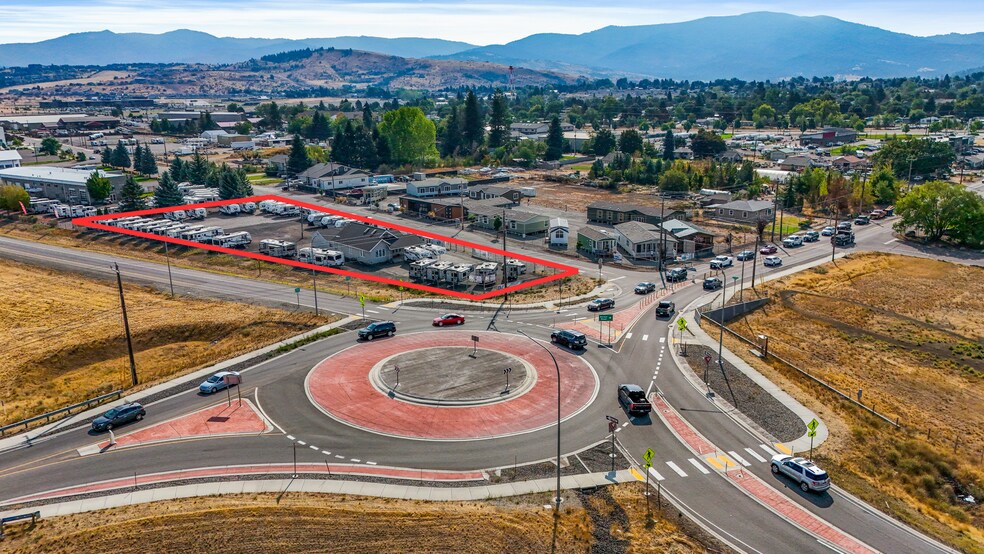 802 N Barker Rd, Spokane Valley, WA à vendre - Photo du bâtiment - Image 2 de 11