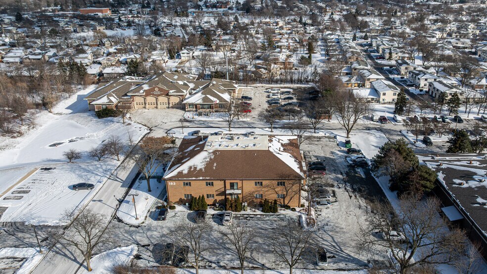 183 S Bloomingdale Rd, Bloomingdale, IL à louer - Aérien - Image 3 de 13