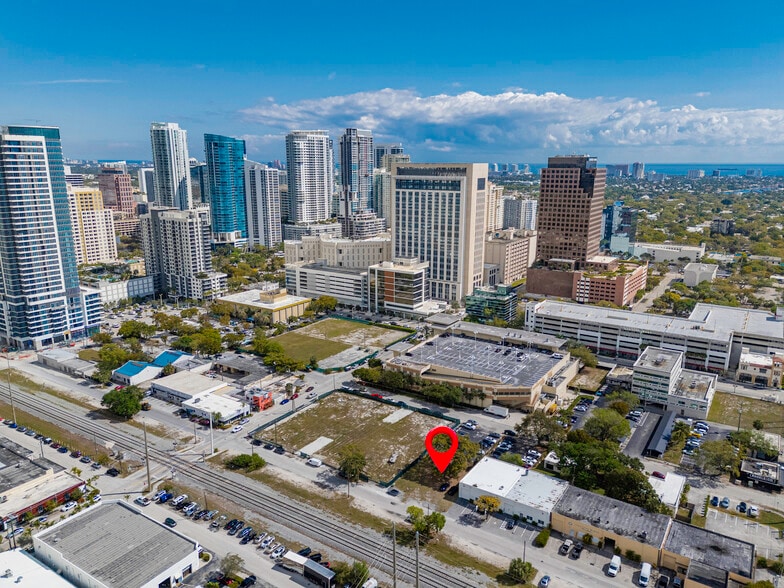 618 Flagler Ave, Fort Lauderdale, FL à vendre - Photo du bâtiment - Image 2 de 16