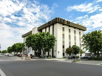 Plus de détails pour 2323 16th St, Bakersfield, CA - Bureau/Médical à louer