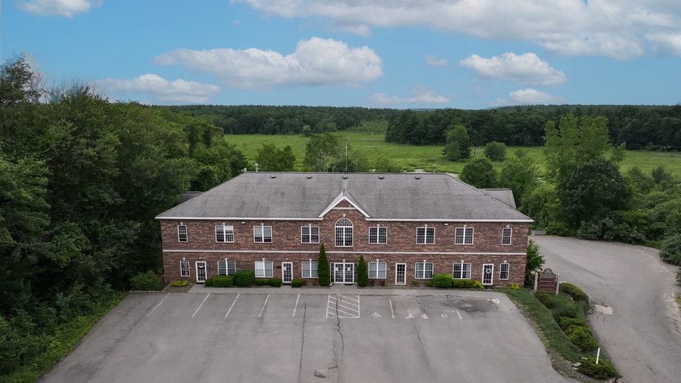 6 Mary E Clark Dr, Hampstead, NH for sale - Building Photo - Image 3 of 22