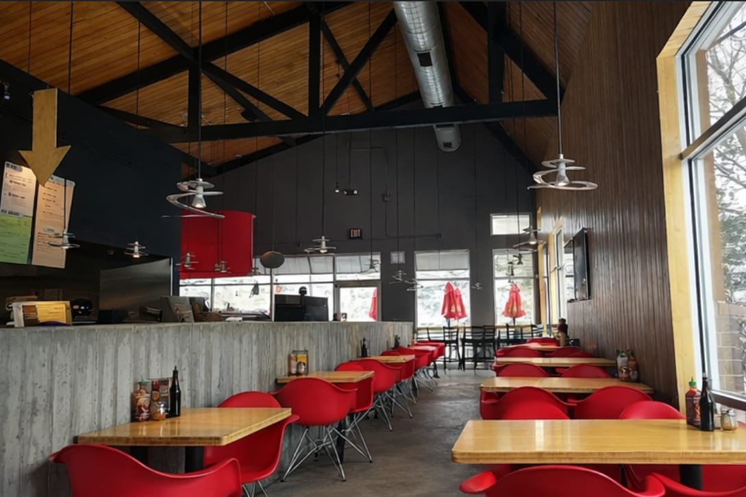 100 W Troutman Pky, Fort Collins, CO for lease Interior Photo- Image 1 of 4