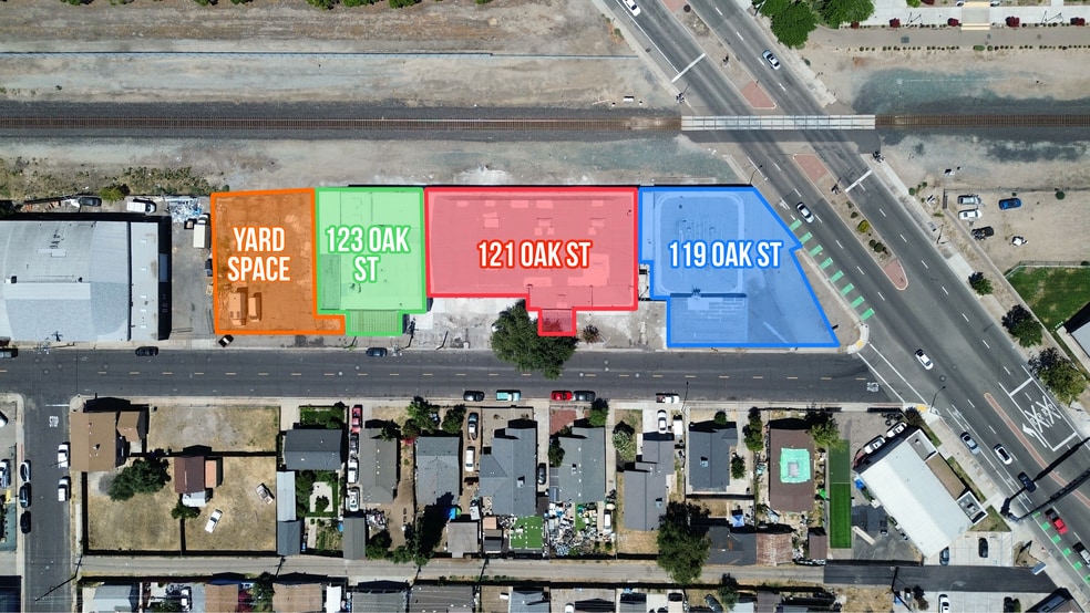 121 Oak St, Manteca, CA for lease - Building Photo - Image 2 of 8