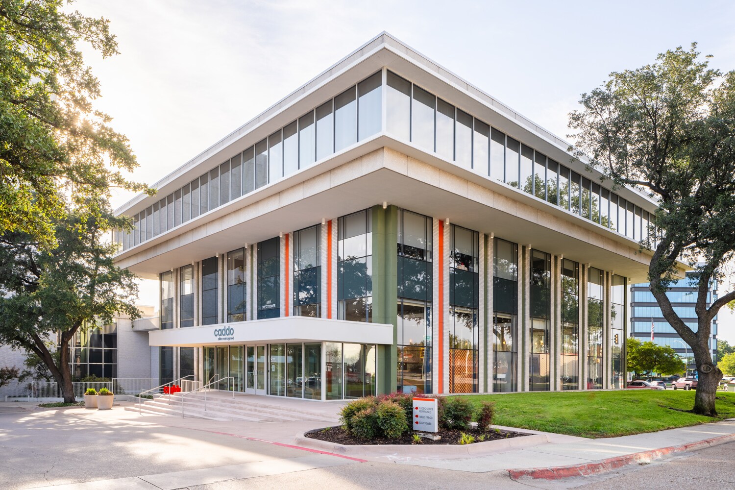 6301 Gaston Ave, Dallas, TX à louer Photo du bâtiment- Image 1 de 82