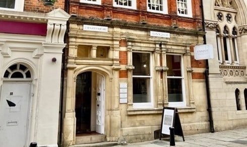 2 St Giles Sq, Northampton à louer - Photo du bâtiment - Image 3 de 3