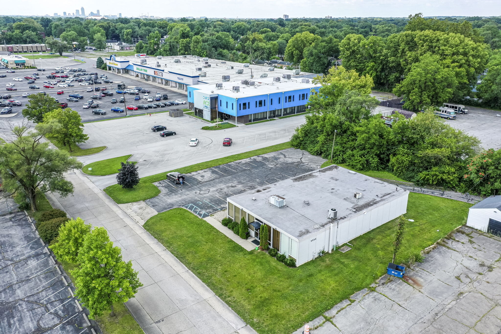 5356 N Hillside Ave, Indianapolis, IN for sale Aerial- Image 1 of 15