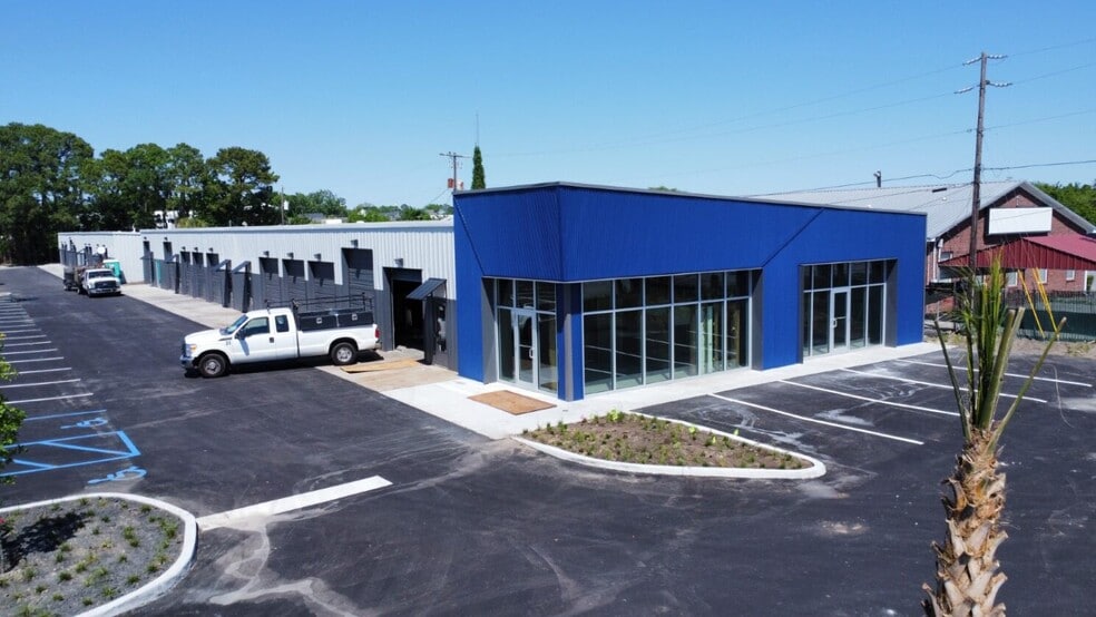 4540 Rivers Ave, North Charleston, SC for lease - Building Photo - Image 2 of 4