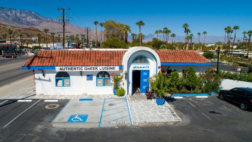 67778 E Palm Canyon Dr, Cathedral City, CA à vendre - Photo du bâtiment - Image 2 de 72