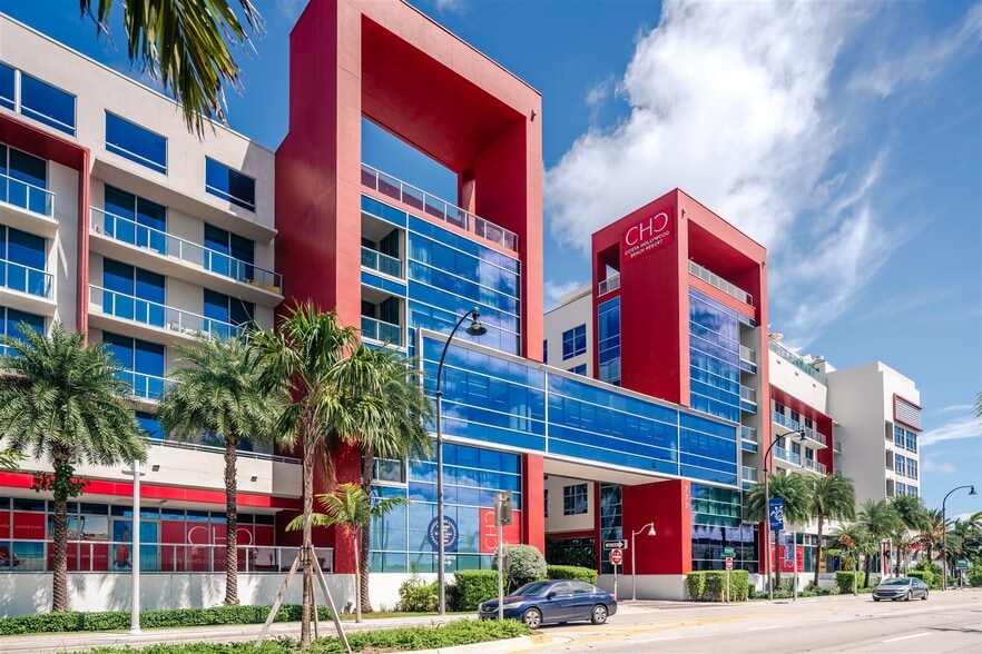 777 N Ocean Dr, Hollywood, FL for sale - Building Photo - Image 2 of 13