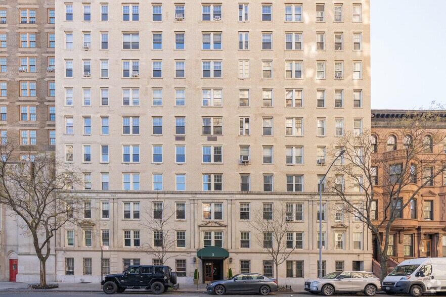 12 W 96th St, New York, NY à vendre - Photo du bâtiment - Image 2 de 11
