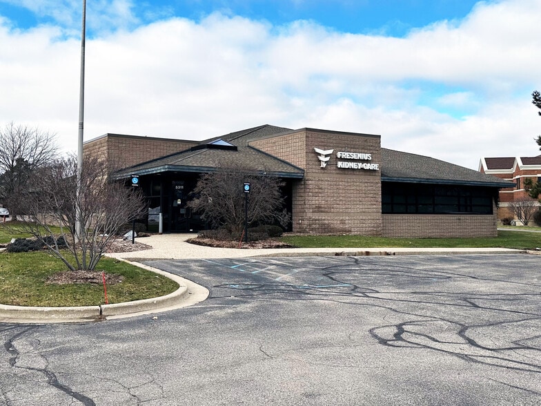 5311 Clyde Park Ave SW, Grand Rapids, MI à louer - Photo du bâtiment - Image 1 de 3