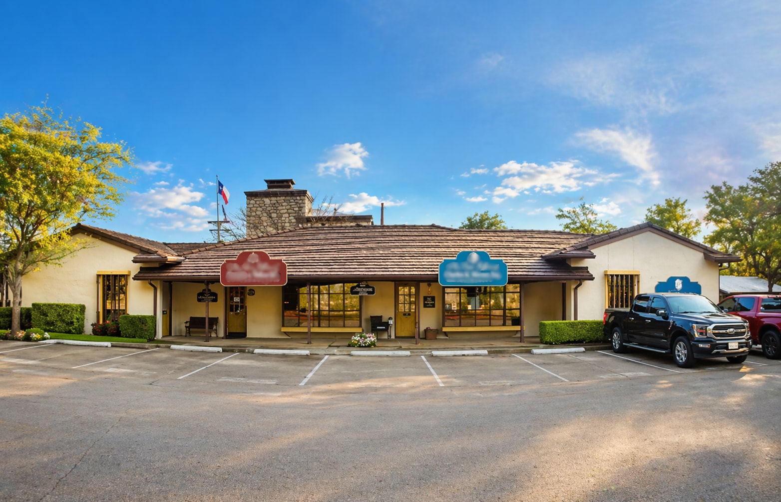 201 E Bridge St, Granbury, TX for lease Primary Photo- Image 1 of 2