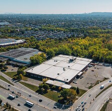 1000 Boul Saint-Martin O, Laval, QC - AERIAL  map view