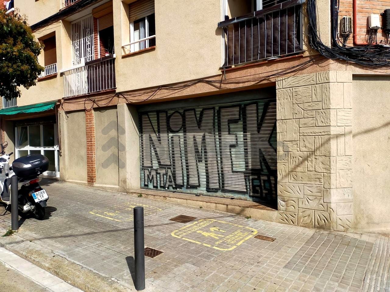 Multifamily in L'Hospitalet de Llobregat, Barcelona for sale Primary Photo- Image 1 of 3