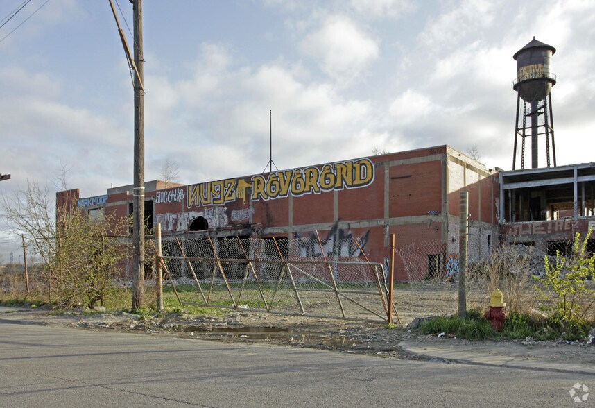 2902 Orleans St, Detroit, MI à vendre - Photo du bâtiment - Image 2 de 6