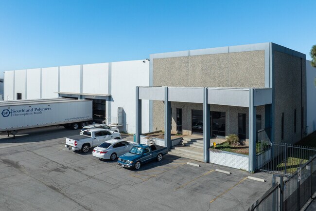 More details for 13930-14014 Gannet St, Santa Fe Springs, CA - Industrial for Lease