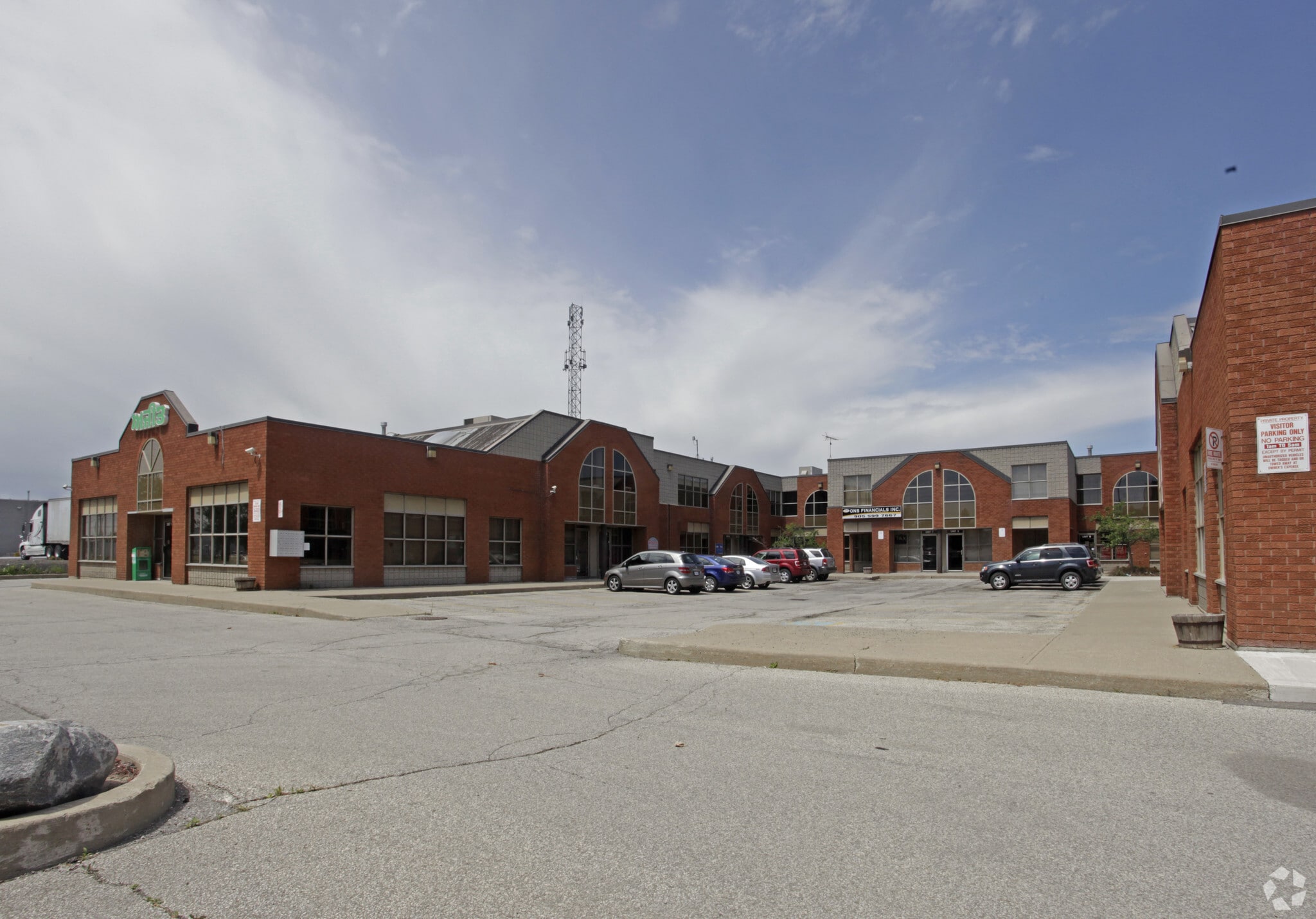 7015 Tranmere Dr, Mississauga, ON for sale Primary Photo- Image 1 of 3