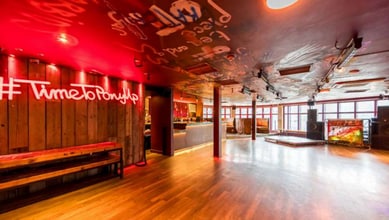 125-127 High St, Watford for sale Interior Photo- Image 2 of 4