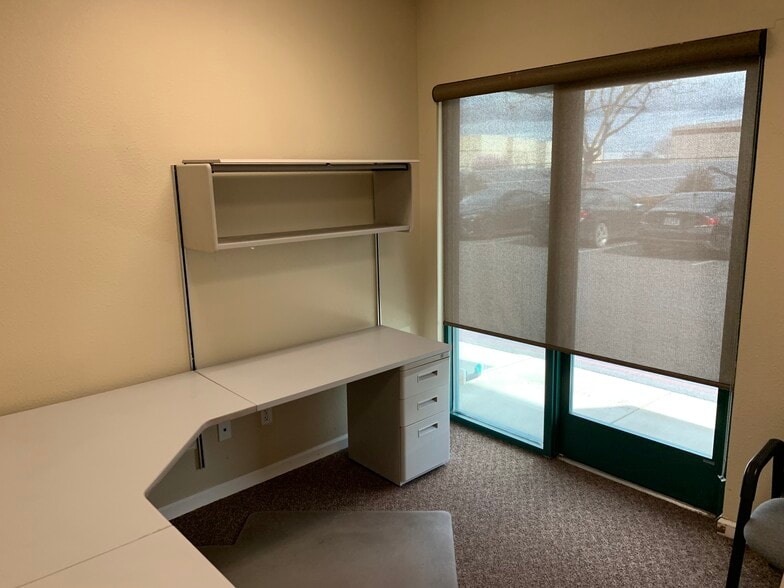 195-197 D'Arcy Pkwy, Lathrop, CA for lease - Building Photo - Image 3 of 14
