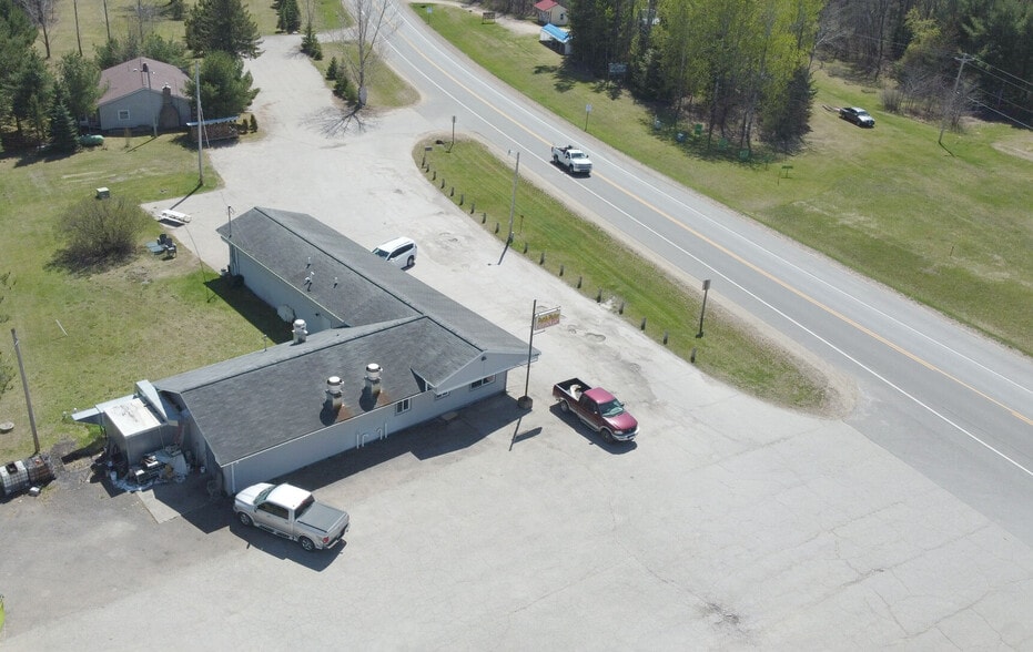 N17480 US Highway 141, Beecher, WI for sale - Building Photo - Image 2 of 7