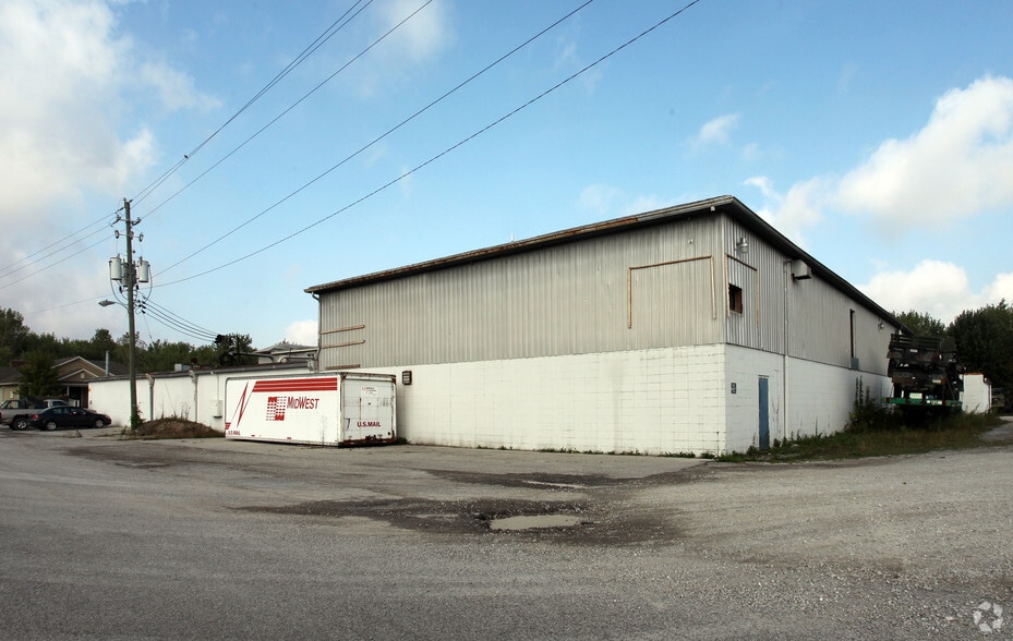 3750 Kentucky Ave, Indianapolis, IN à vendre - Photo du bâtiment - Image 2 de 2
