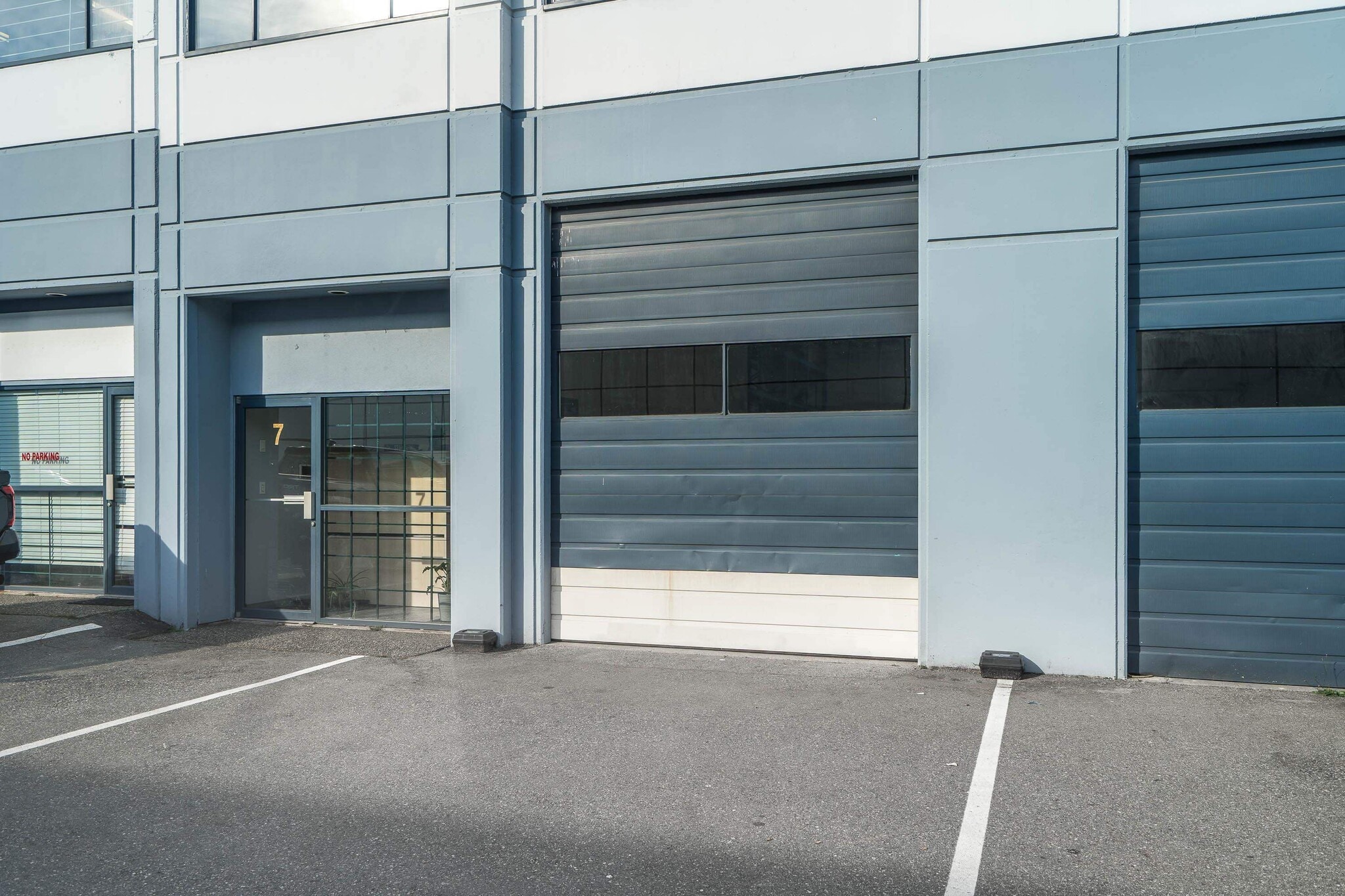 19696 Telegraph Trl, Langley Twp, BC for lease Building Photo- Image 1 of 3