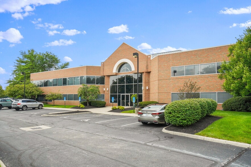 4995 Bradenton Ave, Dublin, OH for lease - Building Photo - Image 2 of 9