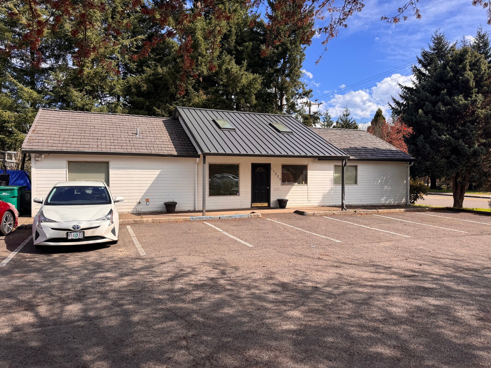 11220 SE Fuller Rd, Milwaukie, OR à vendre Photo du bâtiment- Image 1 de 1