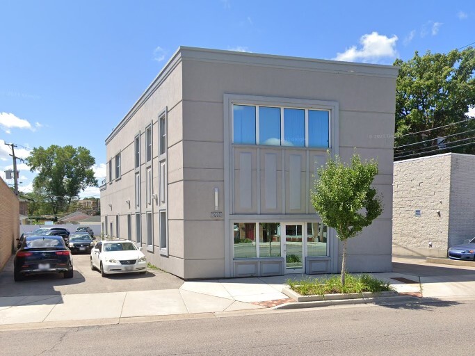7880 N. Lincoln Ave, Skokie, IL for sale - Building Photo - Image 2 of 12