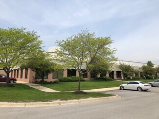 Plus de détails pour 250 S Gary Ave, Carol Stream, IL - Industriel à vendre