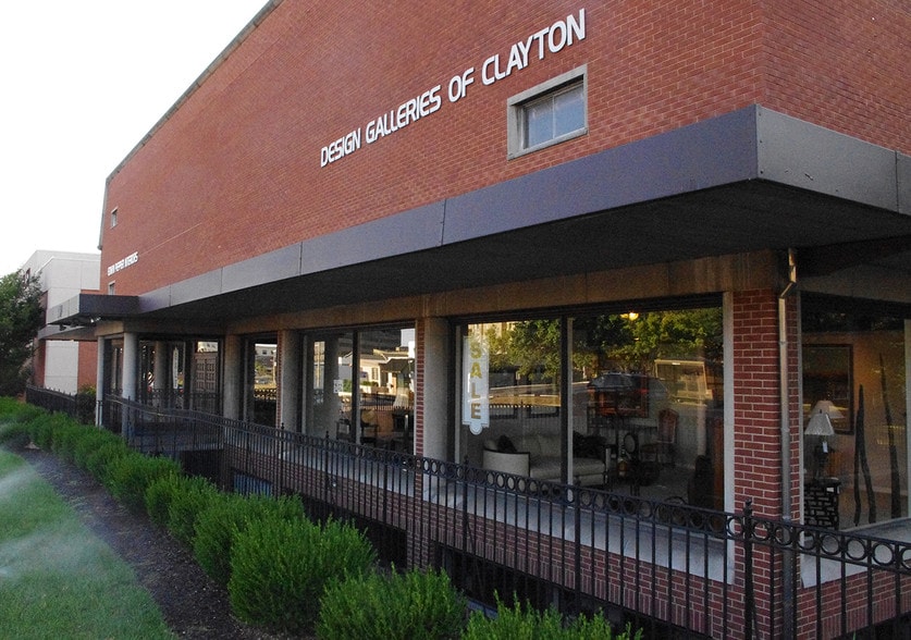 909 S Brentwood Blvd, Clayton, MO à vendre - Photo du bâtiment - Image 2 de 3