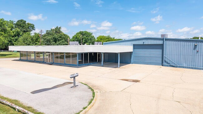 Plus de détails pour 1511 W Broadway St, Ardmore, OK - Commerce de détail à vendre
