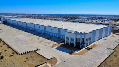 900 Heritage Trace Pky, Fort Worth, TX for lease Interior Photo- Image 2 of 6